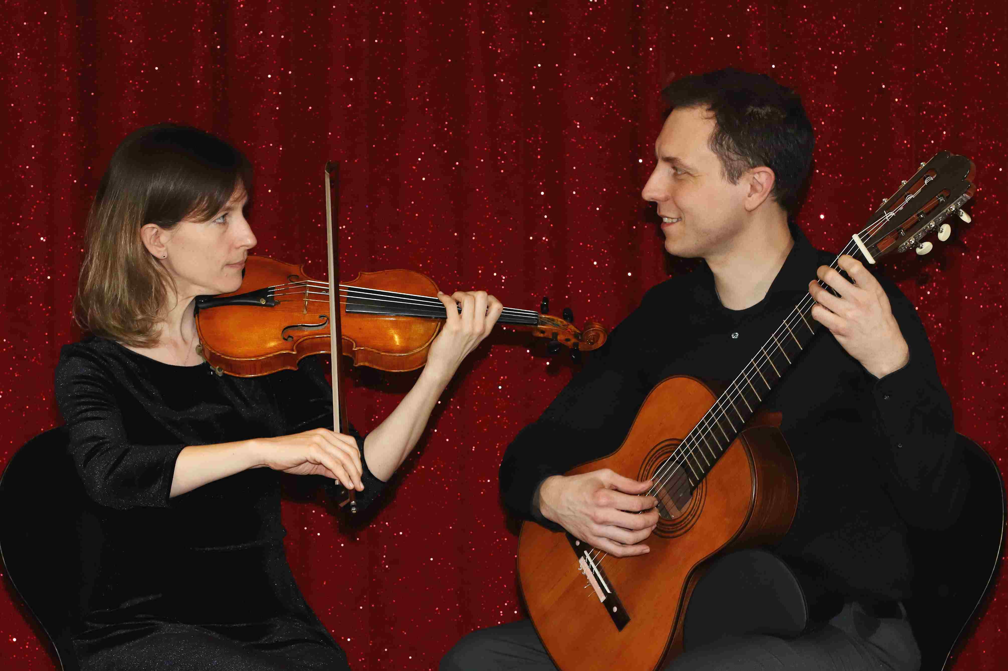 Violine und Gitarre